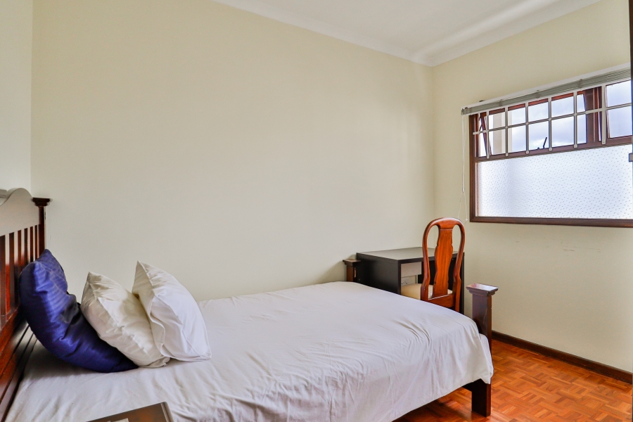 To Let 2 Bedroom Property for Rent in Claremont Western Cape